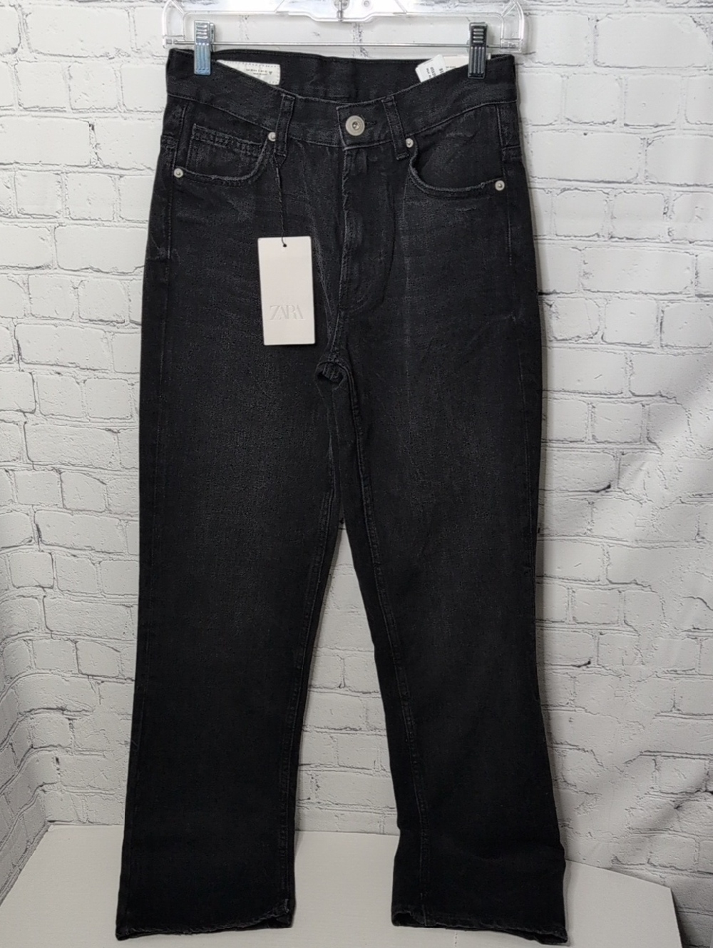 NWT Zara Loose Fit Straight Leg Cotton Jeans In Black